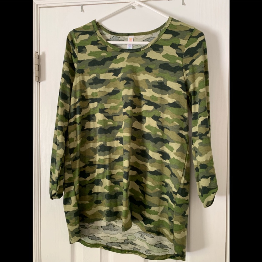 Lularoe Camo Top